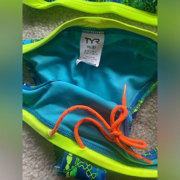 NWT TYR Hiromi Bikini 2pc Set Size M - Picture 3 of 10